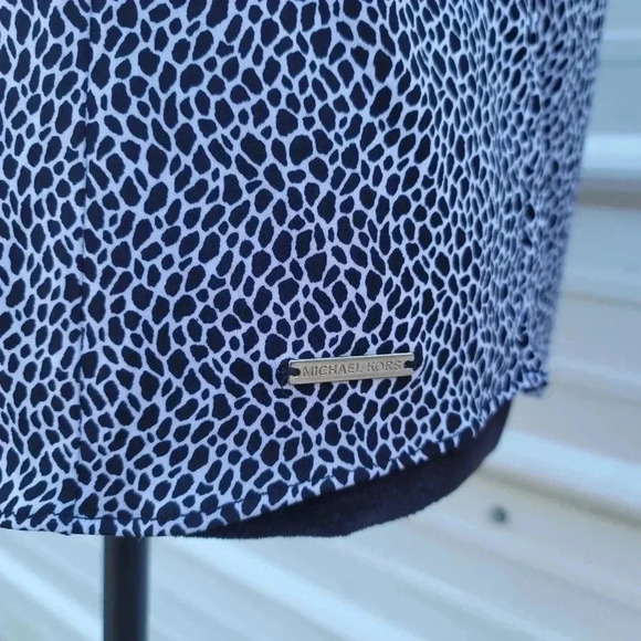 Michael Kors Womens Ruffle Cap Sleeve Blouse Stretch Black White Keyhole sz S - Picture 5 of 10